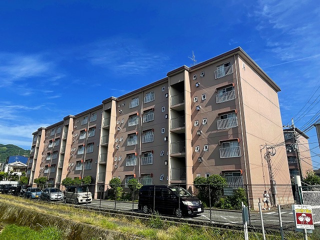 紀寺ハイムAの外観|キレイな外観です。