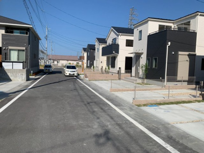 【前面道路含む現地写真】 | 大津市本堅田6丁目1　新築分譲