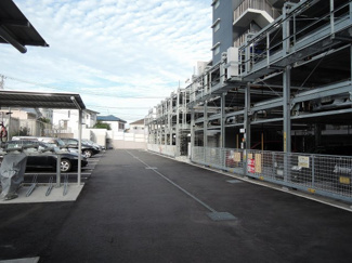 【駐車場】 | 機械式駐車場です。