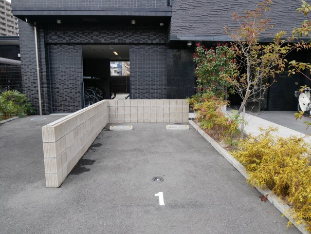 【駐車場】 | スプランティッド天王寺DUE