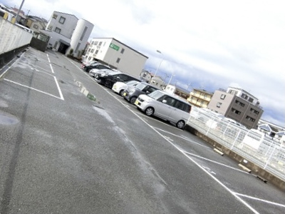 【駐車場】 | ピースフルハウス