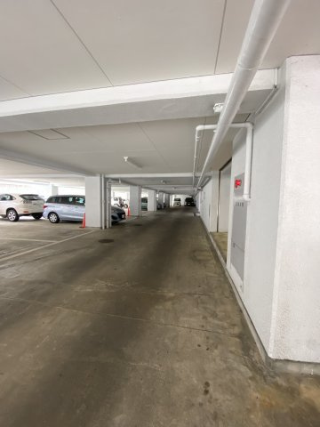 チサンマンション大橋の駐車場