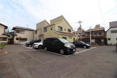 【駐車場】 | グリーンハイツ星見