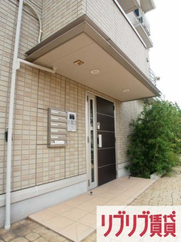 サキクサノ郷Ⅲのエントランス