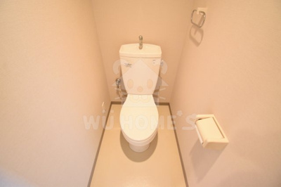 【トイレ】 | 海老江サンライズ | 落ち着いた色調のトイレです