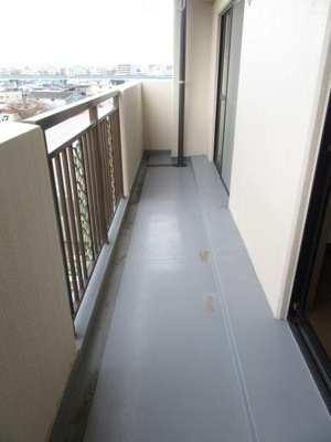 【バルコニー】 | 大産空港南ビル