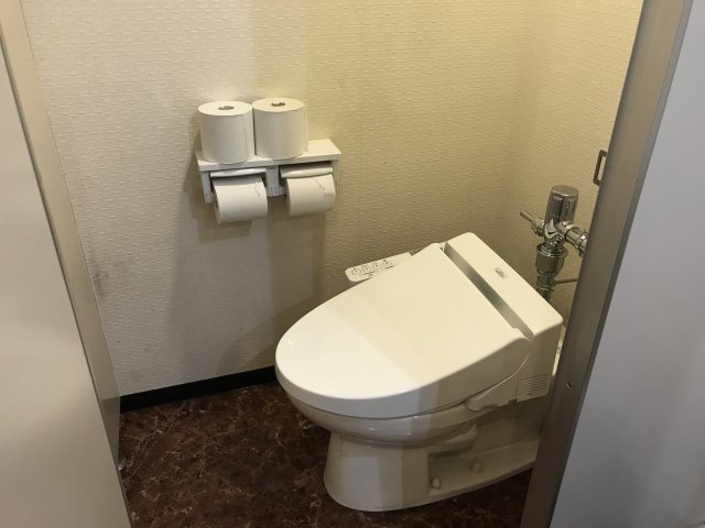 麻布台徳井ビルのトイレ