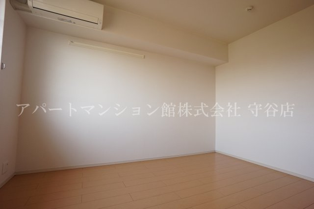 メゾン・ド・ソラの洋室