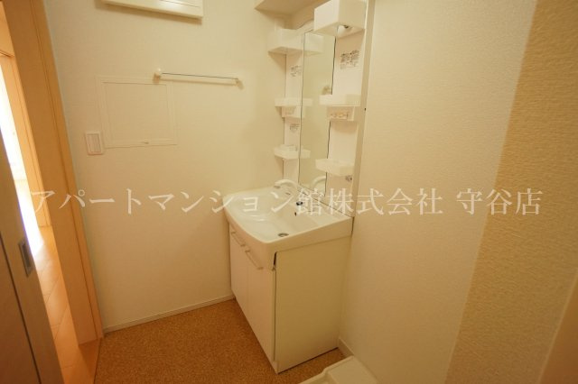 メゾン・ド・ソラの独立洗面台