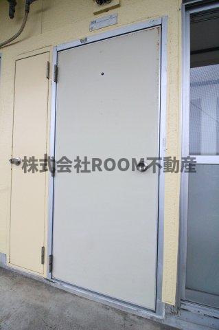クローバーⅢの玄関|シンプルで使いやすい玄関です