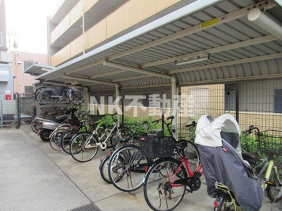 【その他共用部分】 | カーサリーヴァ（新石切賃貸） | 駐輪場です