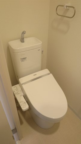 グラース難波イーストのトイレ