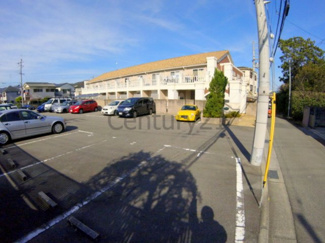 【駐車場】