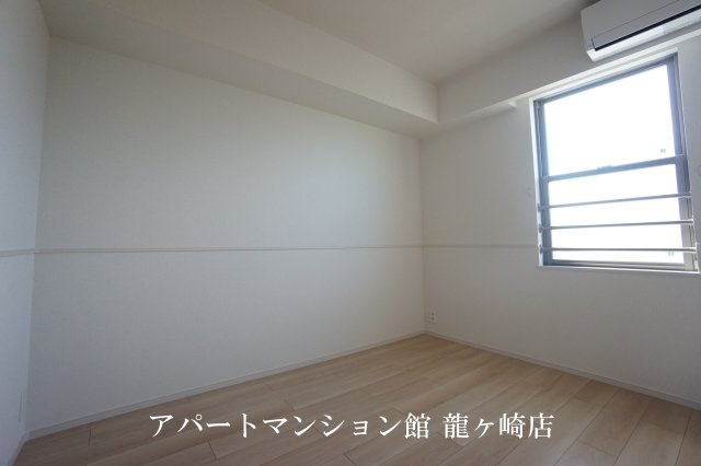 レフィナードＢの寝室