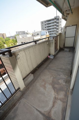 【バルコニー】 | 錦プラザビル | 陽当たり良好なバルコニーです