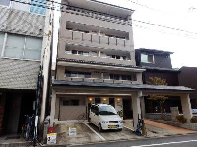 ヴィオラ・三条小川の外観