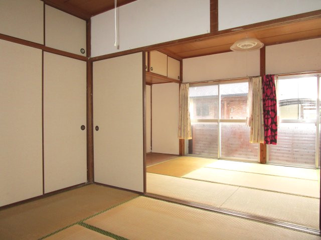 唐津市和多田南先石のアパート