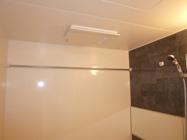 グランレーベンの浴室|浴室乾燥機