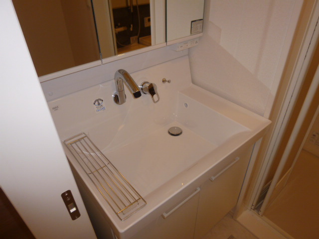 グランレーベンの独立洗面台|洗髪洗面化粧台