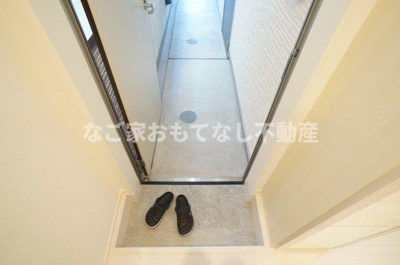 【玄関】 | ハーモニーテラス市場木町Ⅱ | ※写真は別号室