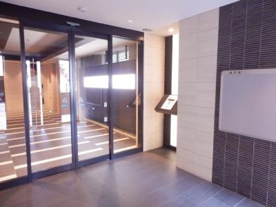 プレサンス京都四条烏丸響のセキュリティ|オートロック