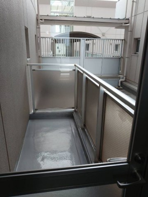 【バルコニー】 | ジークレフ加古川東 | 洋室側のサブバルコニー