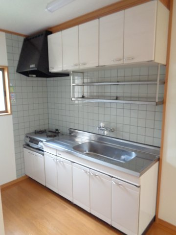 サンフィールドのキッチン|ｶﾞｽｺﾝﾛは撤去予定です。