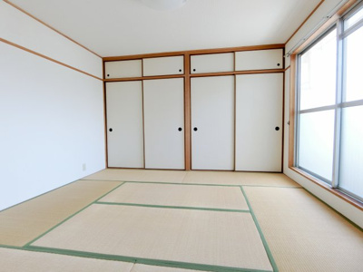 【和室】 | マルシンハイツ | 明るい和室です