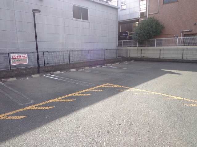 【駐車場】 | 一風館