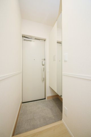 エスペランサ旭　D棟の玄関