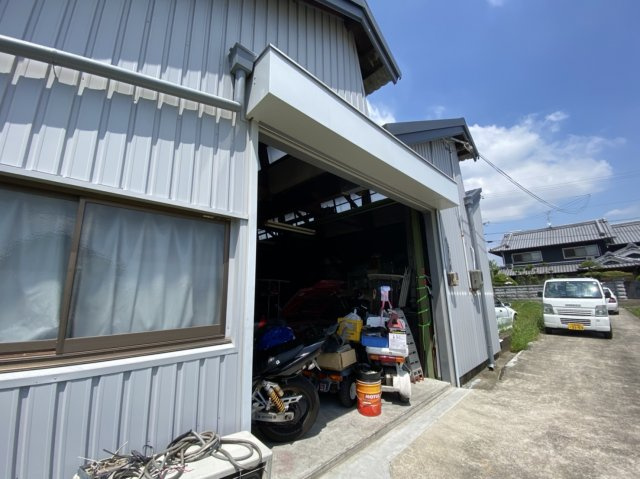 天理市庵治町倉庫の外観
