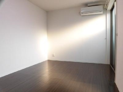 アークリード五条堀川の子供部屋|洋室