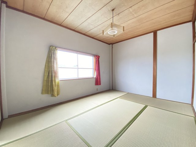 小池アパートの居間・リビング