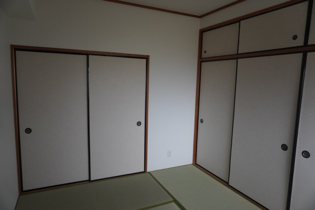 レジデンス内田橋の和室