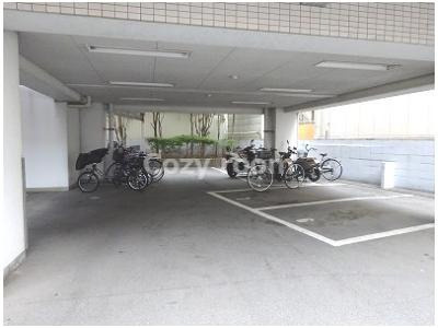 【その他共用部分】 | カーサアムール | 自転車置き場です。
