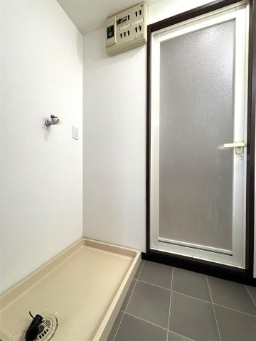 エンゼルハイム久留米東【キャッシュバック対象物件】の玄関|シンプルで使いやすい玄関です
