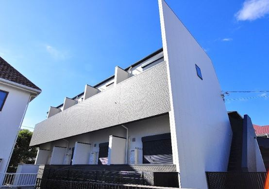 バズ新浦安の外観