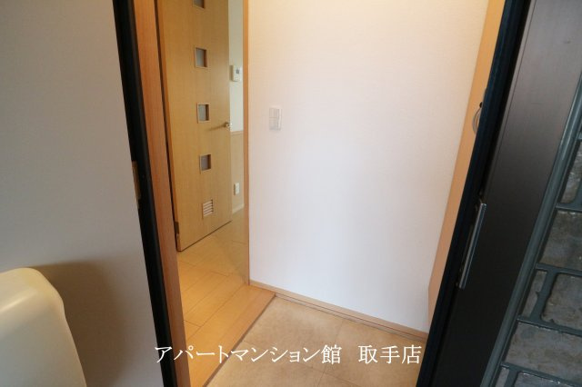 パサージュＣ棟の玄関