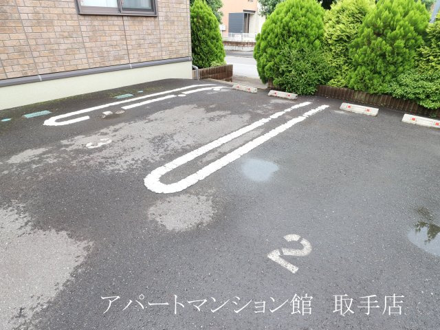 パサージュＣ棟の駐車場