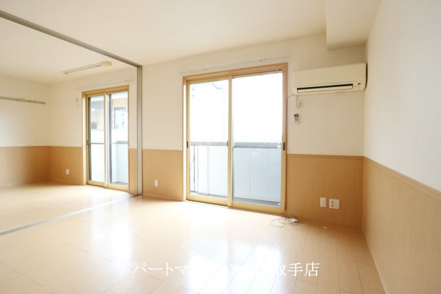 パサージュＣ棟の居間・リビング