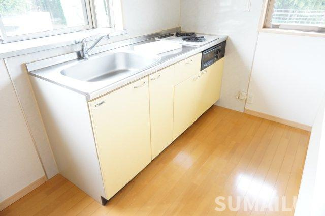 菊池郡菊陽町大字津久礼のアパートのキッチン