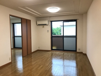 【居間・リビング】