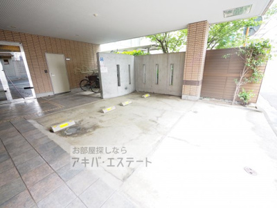 【駐車場】 | プロスパリティーFUJI