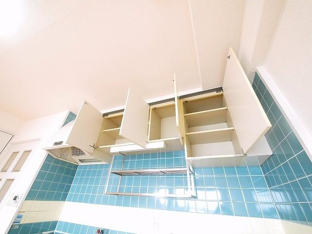 三和平城グランドパレスのキッチン|きれいなキッチンです