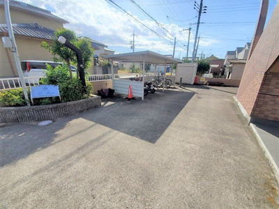 【駐車場】 | ラ・セゾン