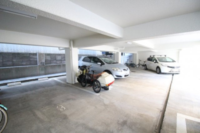 【駐車場】 | ルミエール大石
