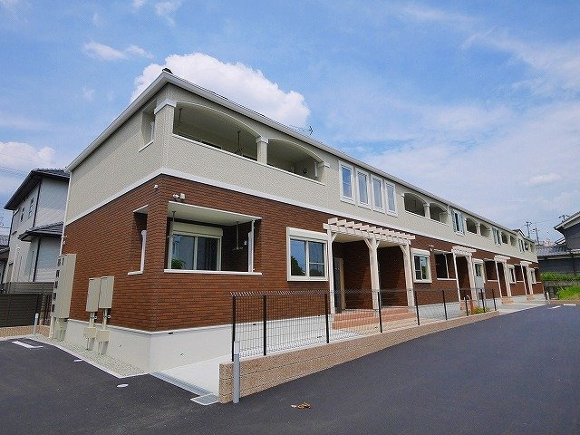 シャンドフルールⅡの外観|外はこのようになっています