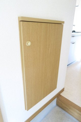 エスプワルピエースの玄関