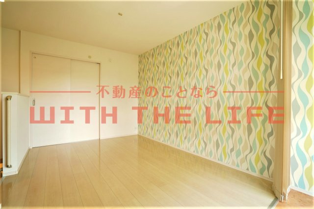 R-BOX津福III【キャッシュバック対象物件】の洋室|きれいな洋室です