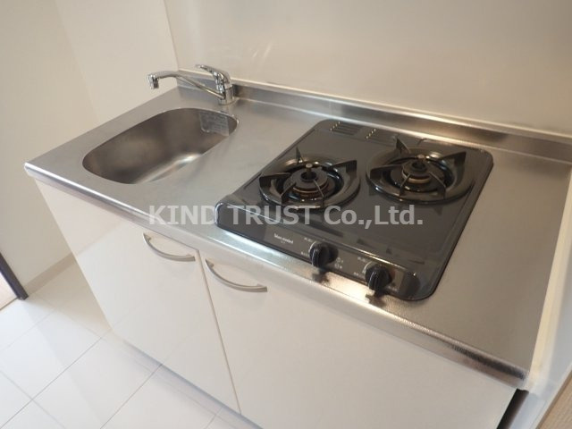 プライマル大阪天満宮のキッチン|お料理しやすいキッチンです